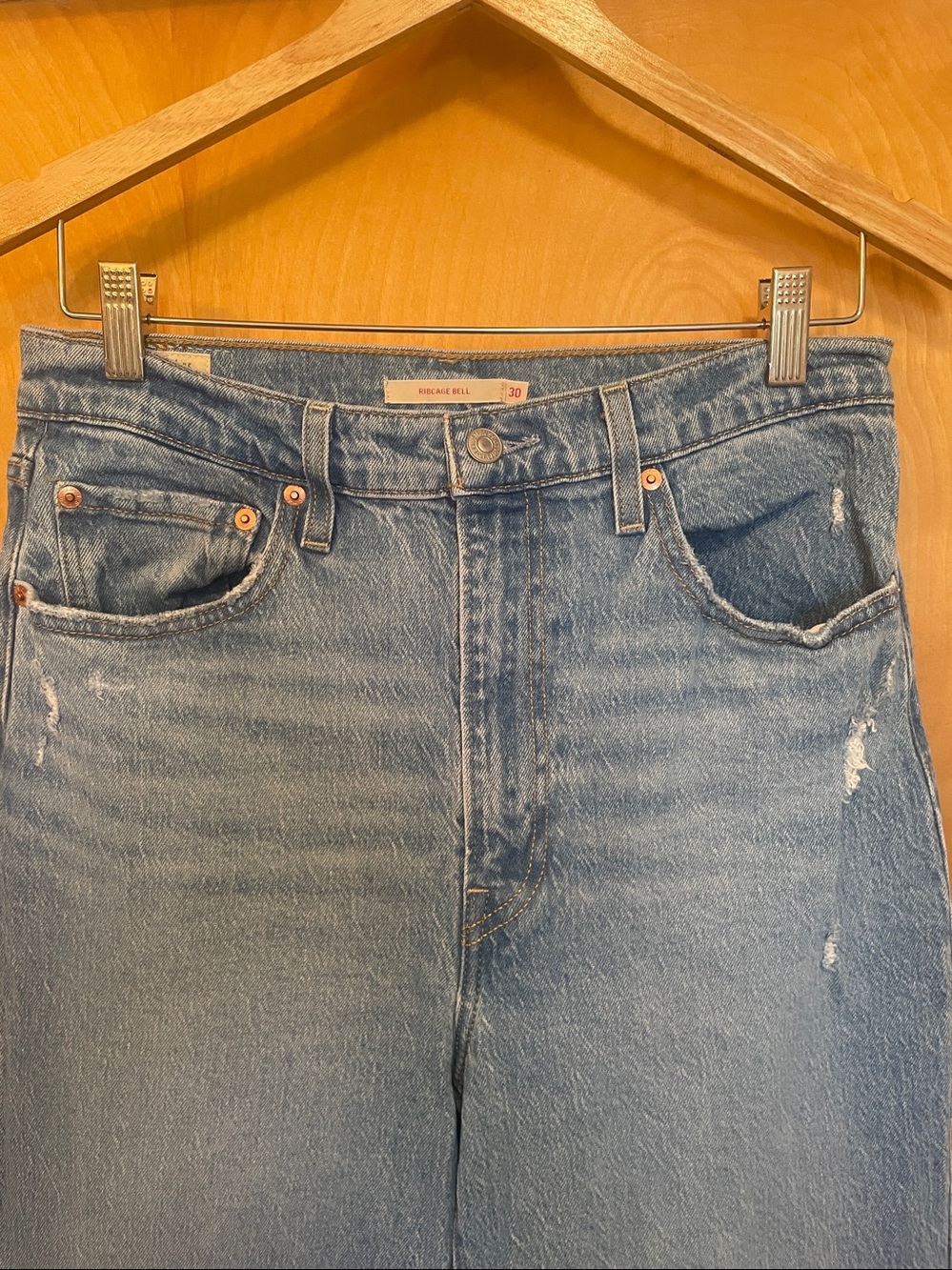 Levi’s Ribcage Bell NEW - Picture 2 of 5